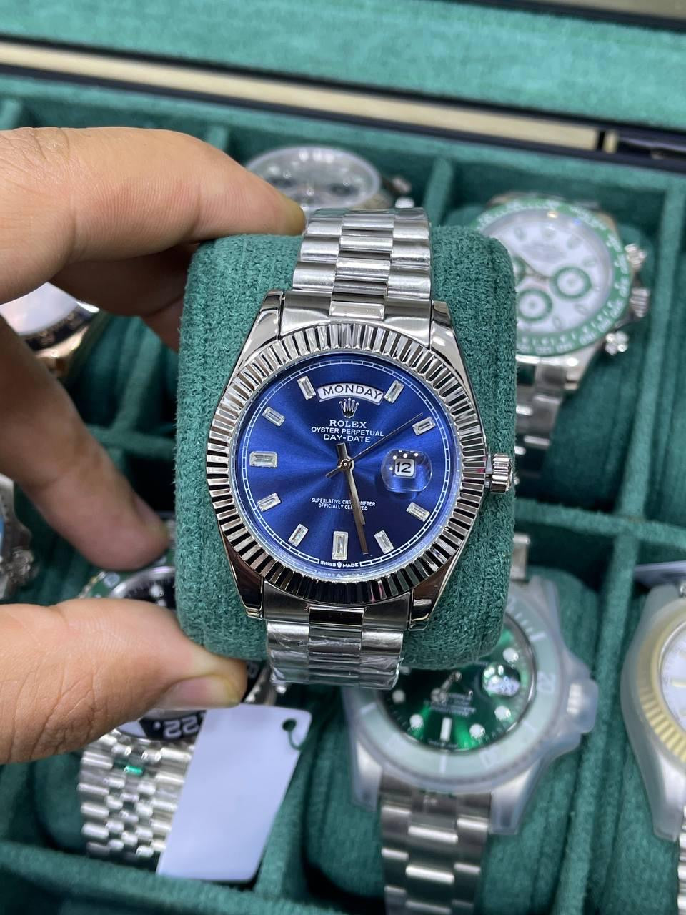 ROLEX DAYDATE DIAMOND￼